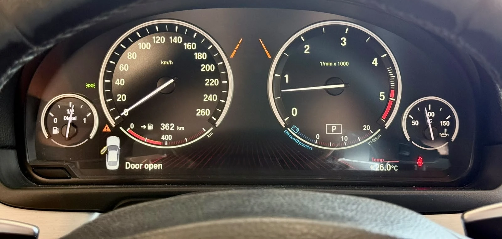 BMW 530 M Paket* SoftClose* H&U* Подгрев* ЛИЗИНГ, снимка 11 - Автомобили и джипове - 56281106