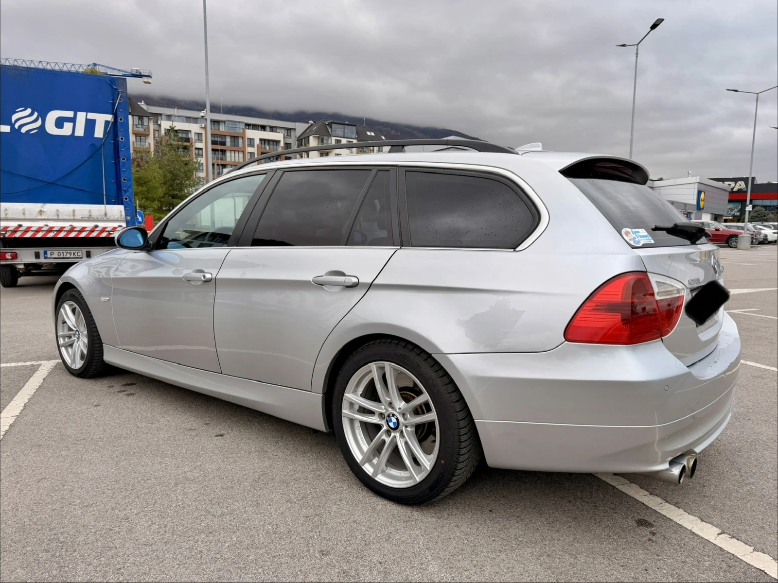 BMW 330 335, снимка 7 - Автомобили и джипове - 56710961