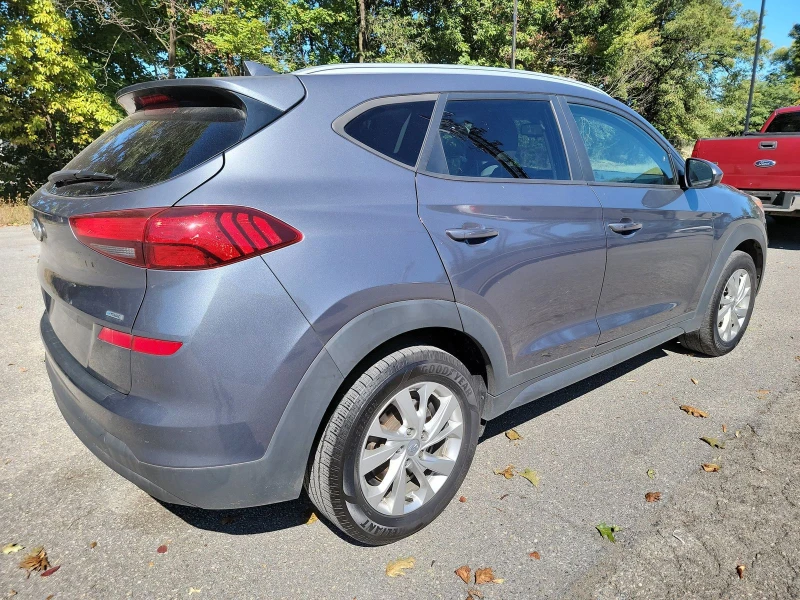 Hyundai Tucson 4x4 КРАЙНА ЦЕНА, снимка 2 - Автомобили и джипове - 47848281