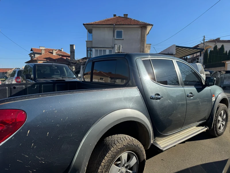 Mitsubishi L200, снимка 4 - Автомобили и джипове - 49587791