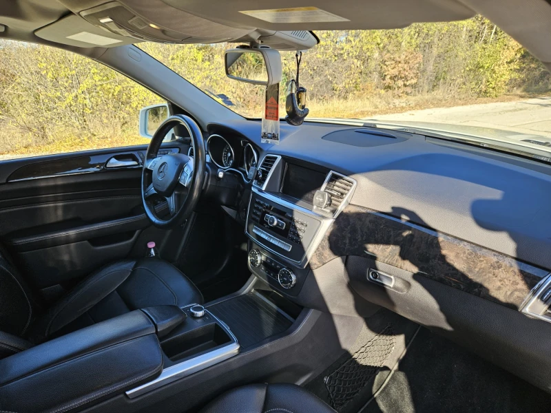Mercedes-Benz ML 350 Bluetec 4 Matic, снимка 15 - Автомобили и джипове - 52548786