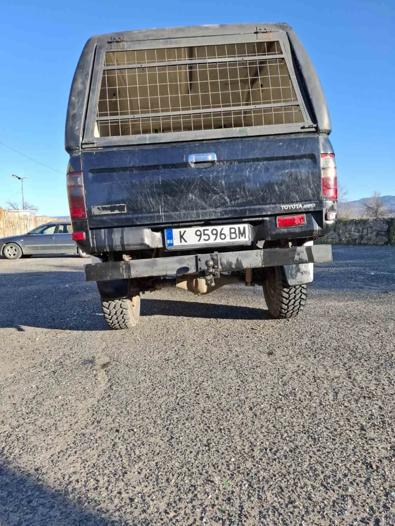 Toyota Hilux, снимка 7 - Автомобили и джипове - 52947221