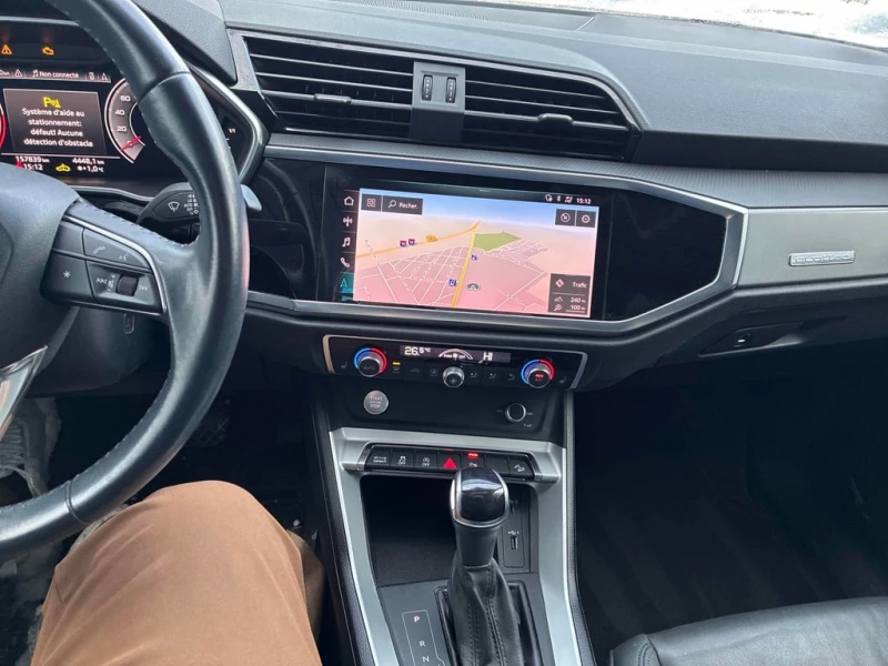 Audi Q3 2020 QUATTRO * БЕЗ ПЪРВОНАЧАЛНА ВНОСКА* , снимка 9 - Автомобили и джипове - 53091241