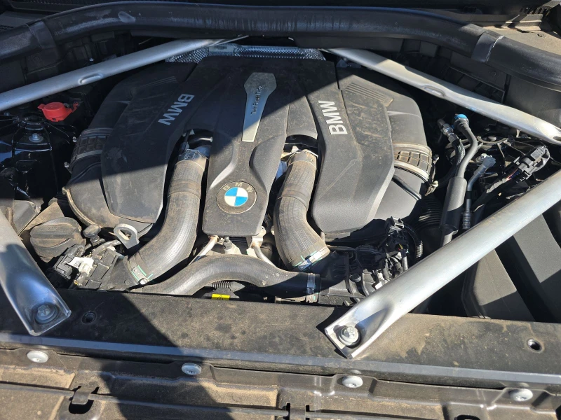BMW X5 xDrive50i M SPORT LINE, снимка 9 - Автомобили и джипове - 53495012