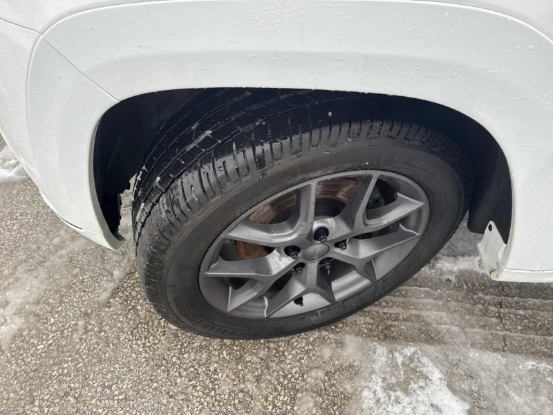 Jeep Grand cherokee LIMITED X 5.7 * ГЛАВНО ПРЕДСТАВИТЕЛСТВО НА JEEP * , снимка 6 - Автомобили и джипове - 53587239