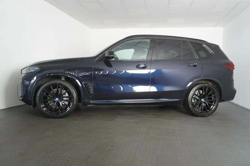 BMW X5 50е/ FACELIFT/ PLUG-IN/M-SPORT/H&K/HEAD UP/ SHADOW, снимка 3 - Автомобили и джипове - 46701593