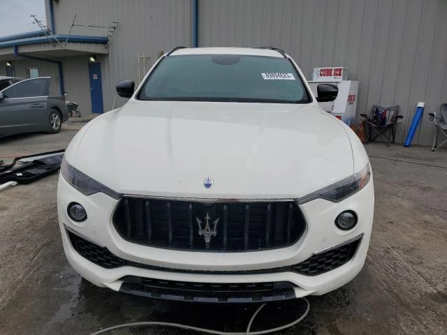 Maserati Levante RED INTERIOR* CARFAX* КЛИП на МОТОР* ФИКС ЦЕНА - изображение 5