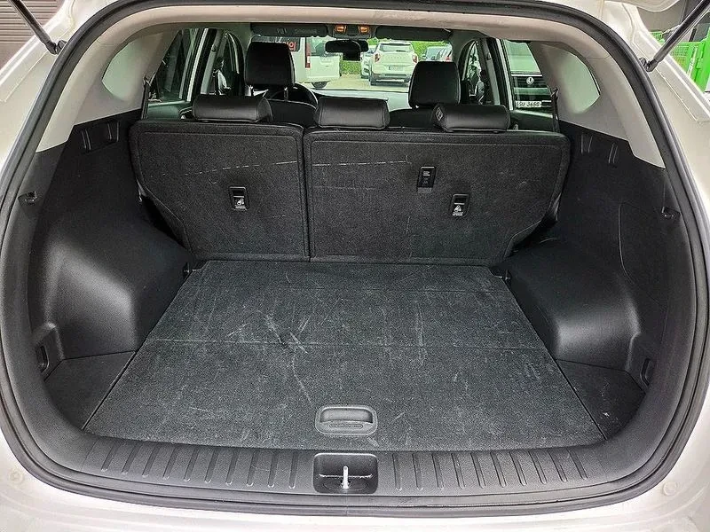 Hyundai Tucson 2.0 - САМО 30% АВАНС, снимка 16 - Автомобили и джипове - 56065944