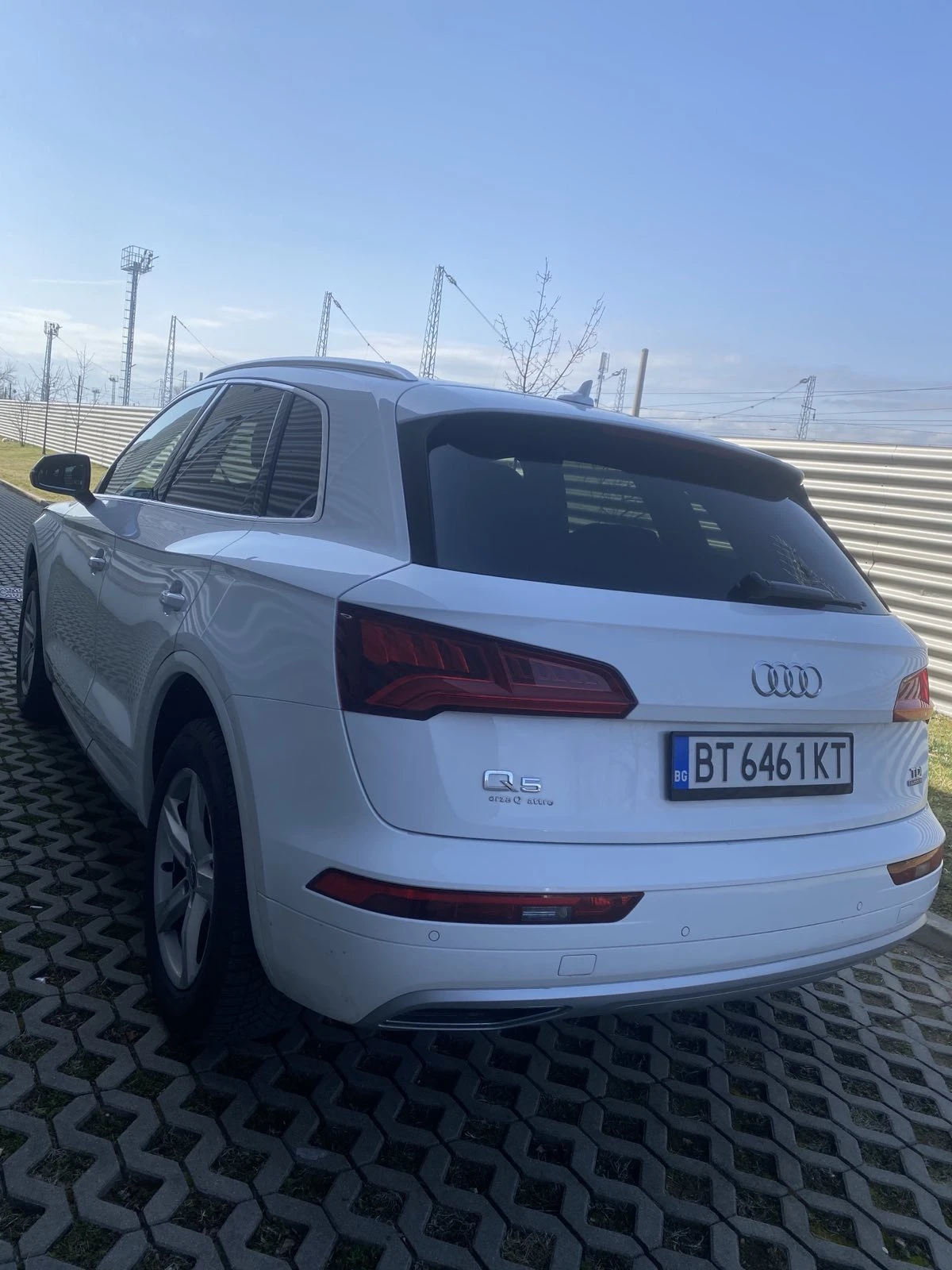 Audi Q5 2.0TDI QUATTRO - изображение 5