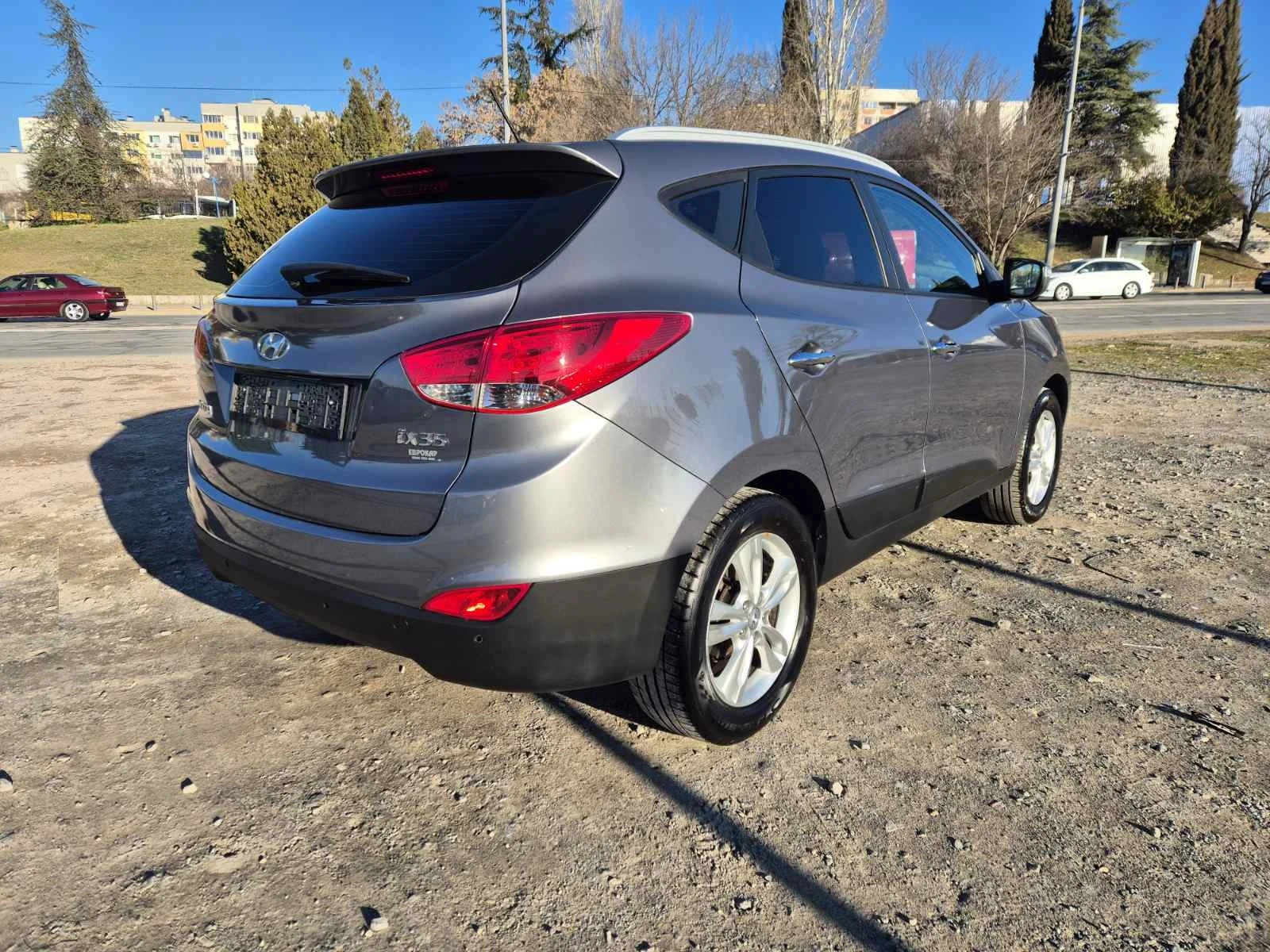 Hyundai IX35 1.6i  - изображение 5