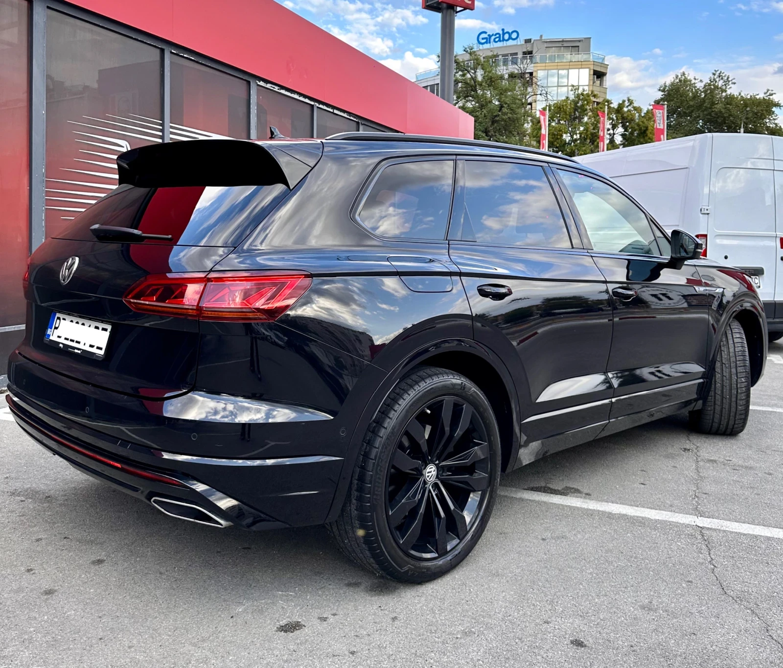 VW Touareg R-line , Black Pack, FULL MAX - изображение 2