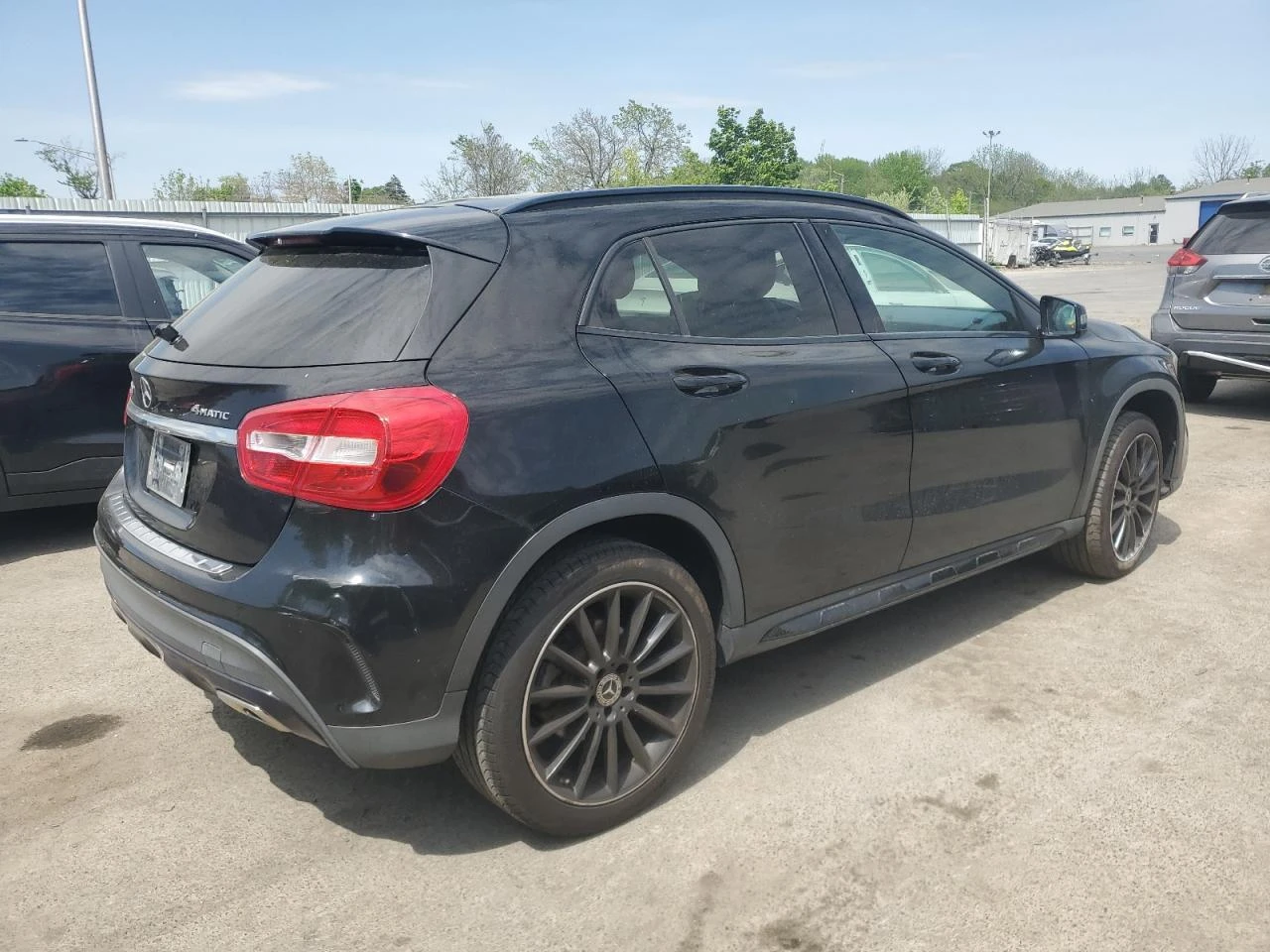 Mercedes-Benz GLA 250 4MATIC - изображение 4