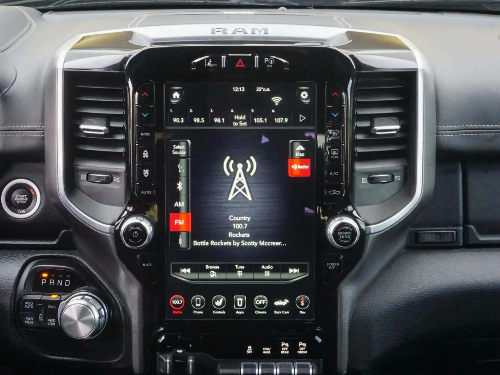 Dodge RAM 1500 Laramie * * CARFAX * *   * *  | Mobile.bg   14