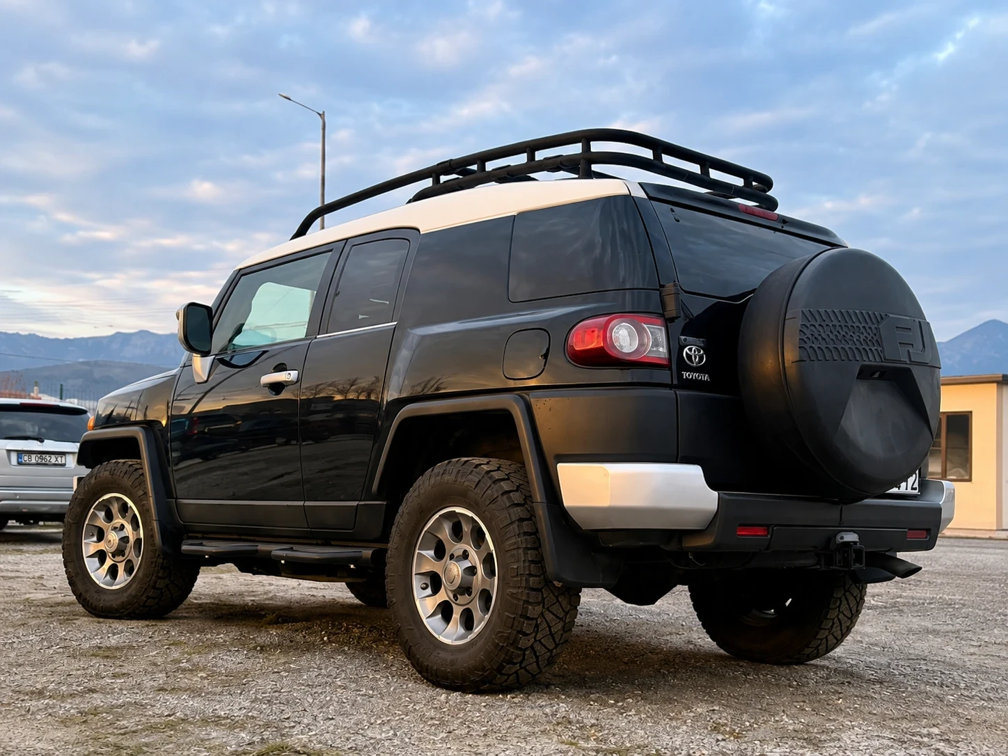 Toyota Fj cruiser Toyota fj Cruiser 2013 4x4 gas  dif lock, снимка 3 - Автомобили и джипове - 53869094