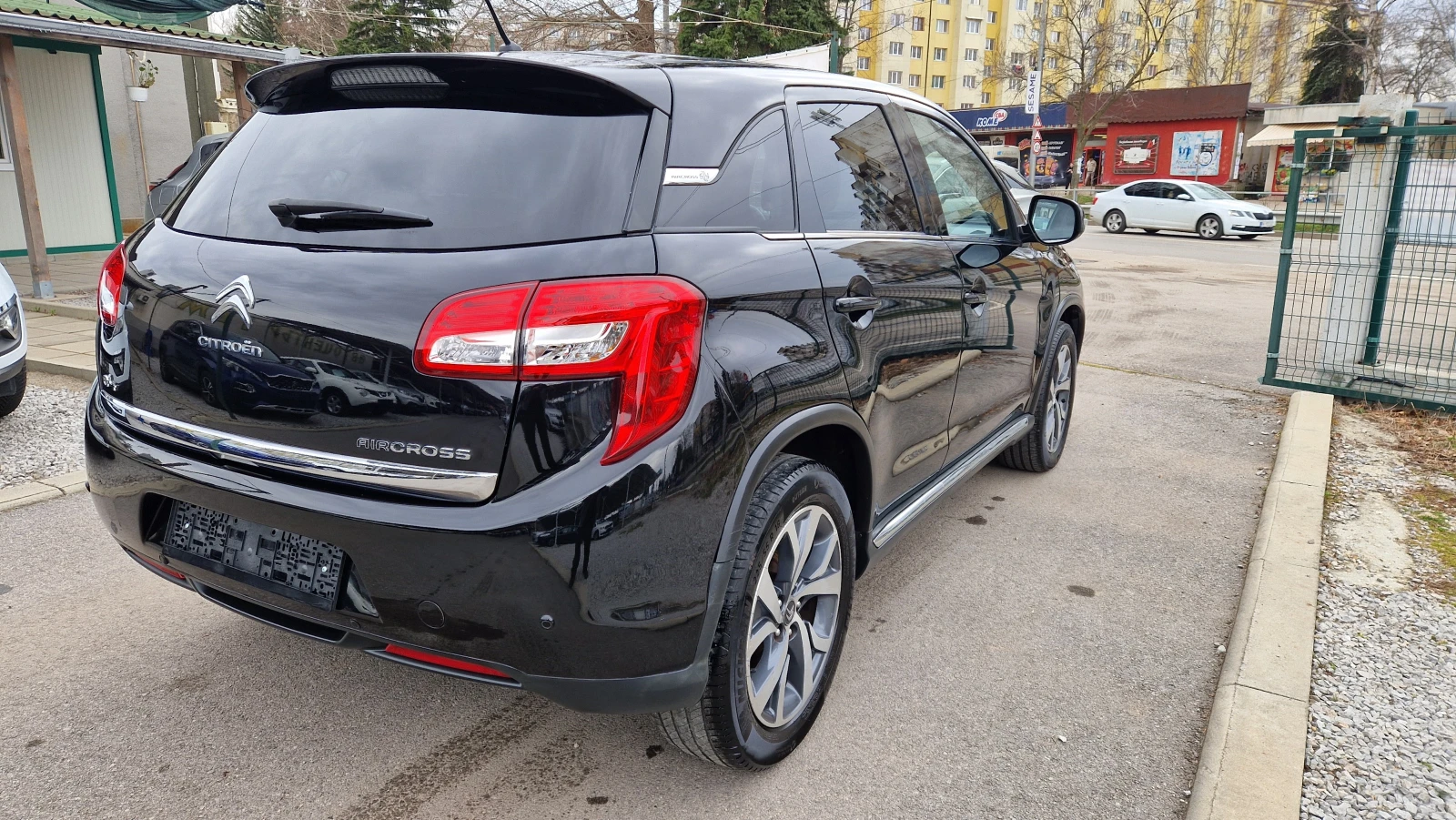 Citroen C4 AIRCROSS 1.6HDI, снимка 8 - Автомобили и джипове - 54043092