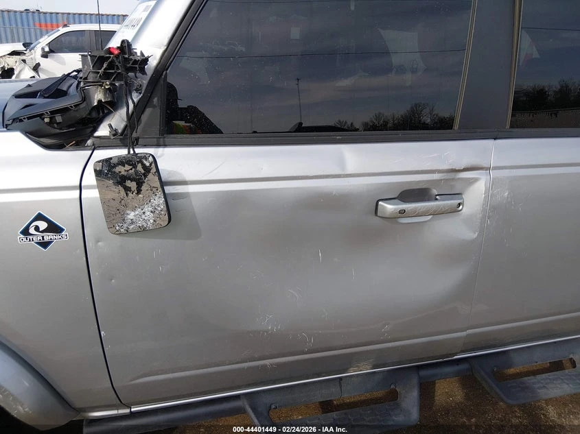 Ford Bronco Outer Banks, снимка 6 - Автомобили и джипове - 54184926