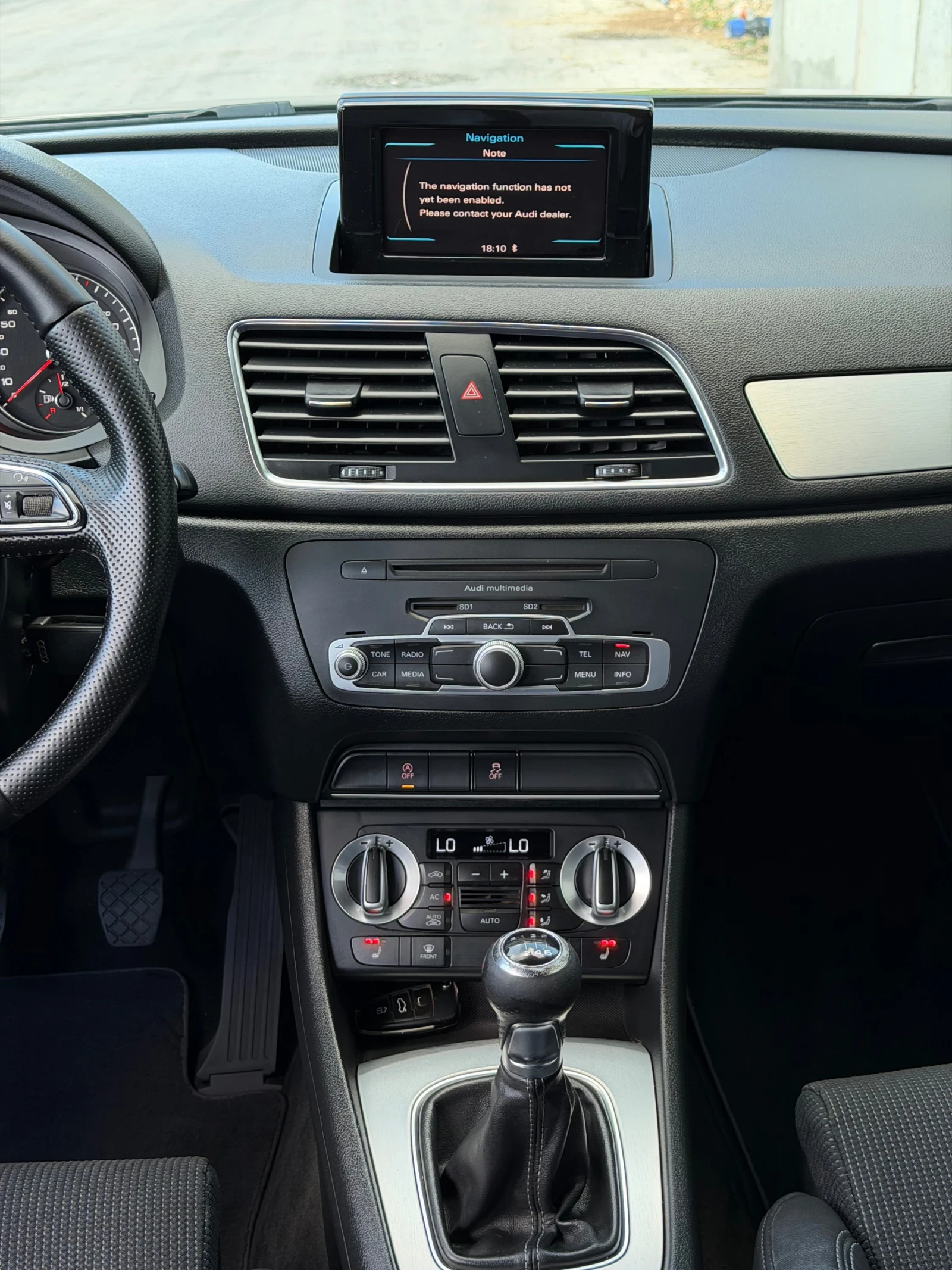 Audi Q3 2.0TDi 140 * S-Line* Навигация, снимка 16 - Автомобили и джипове - 55418063