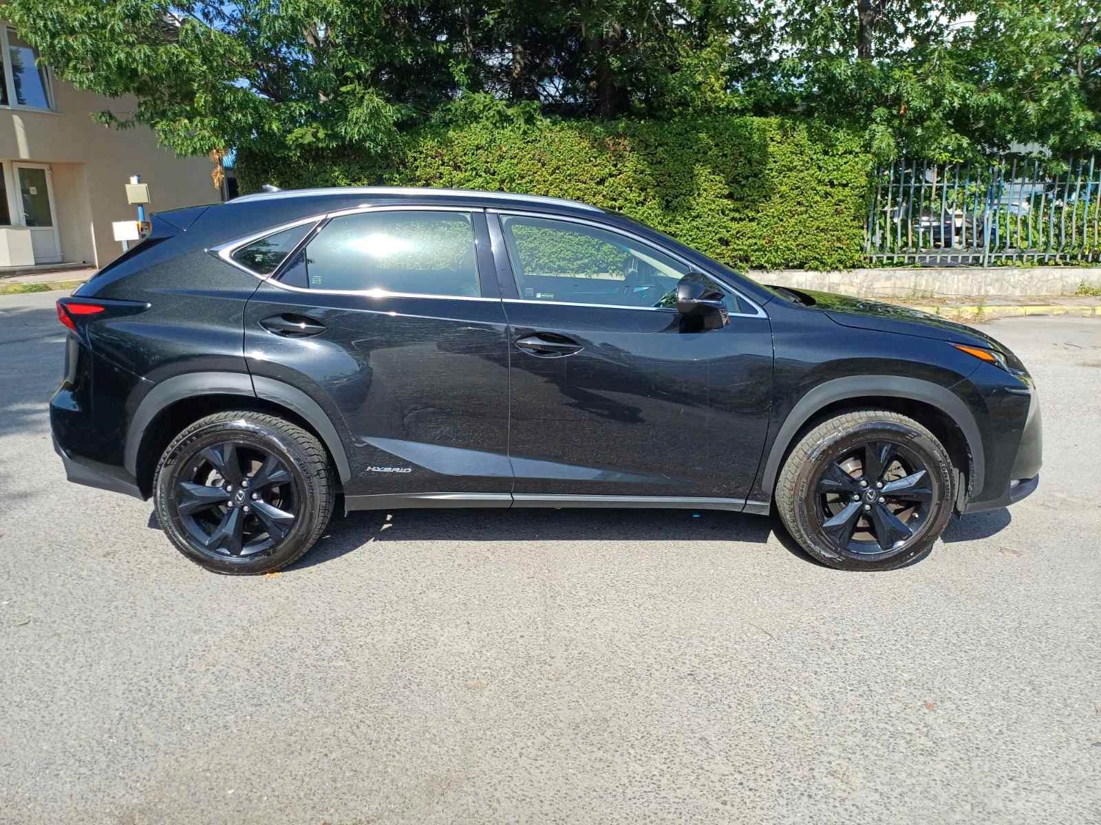 Lexus NX 300h Facelift, снимка 6 - Автомобили и джипове - 55887646