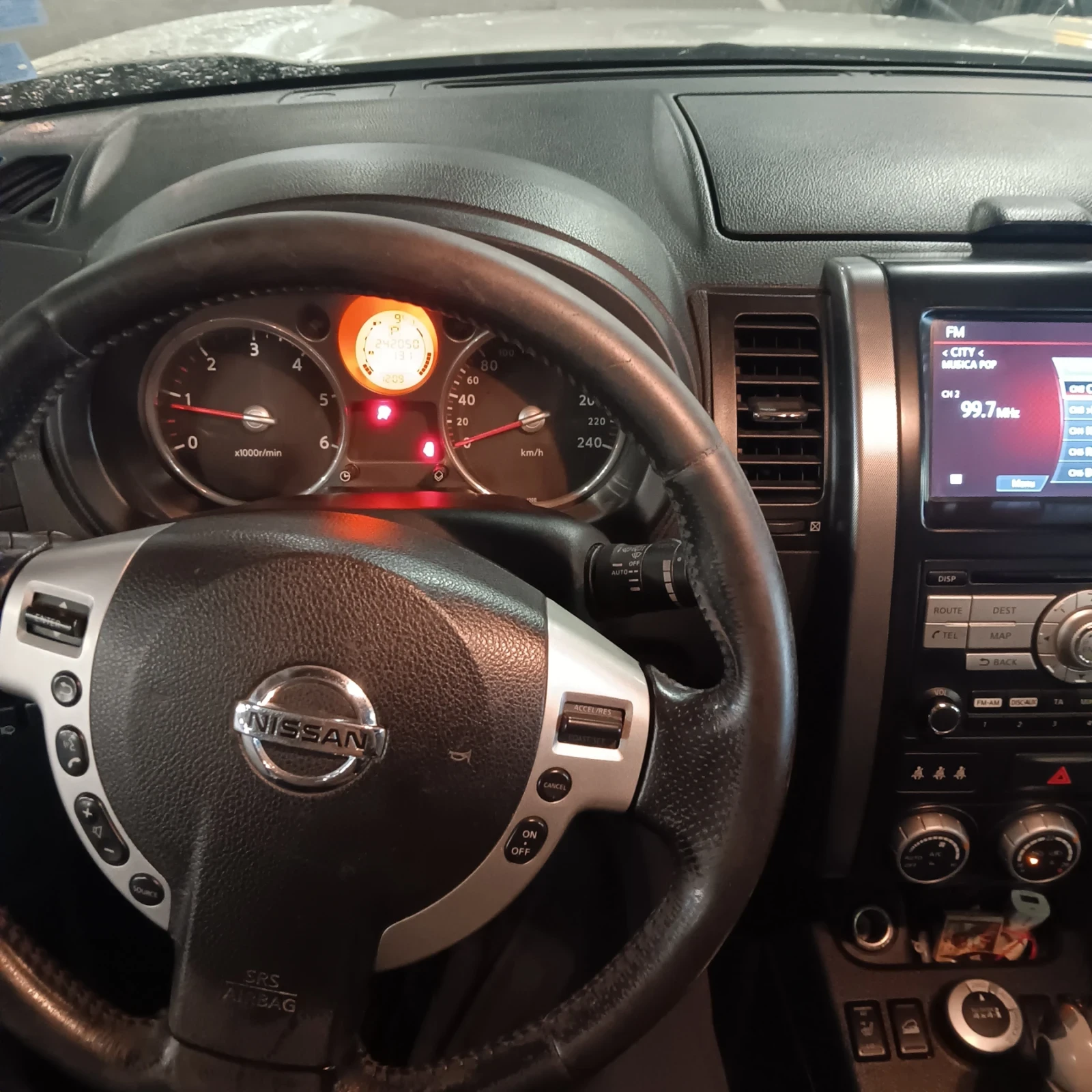 Nissan X-trail, снимка 6 - Автомобили и джипове - 56508033