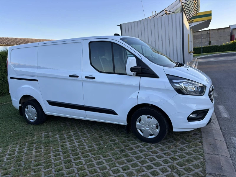 Ford Transit Custom L1, снимка 2 - Бусове и автобуси - 52652274