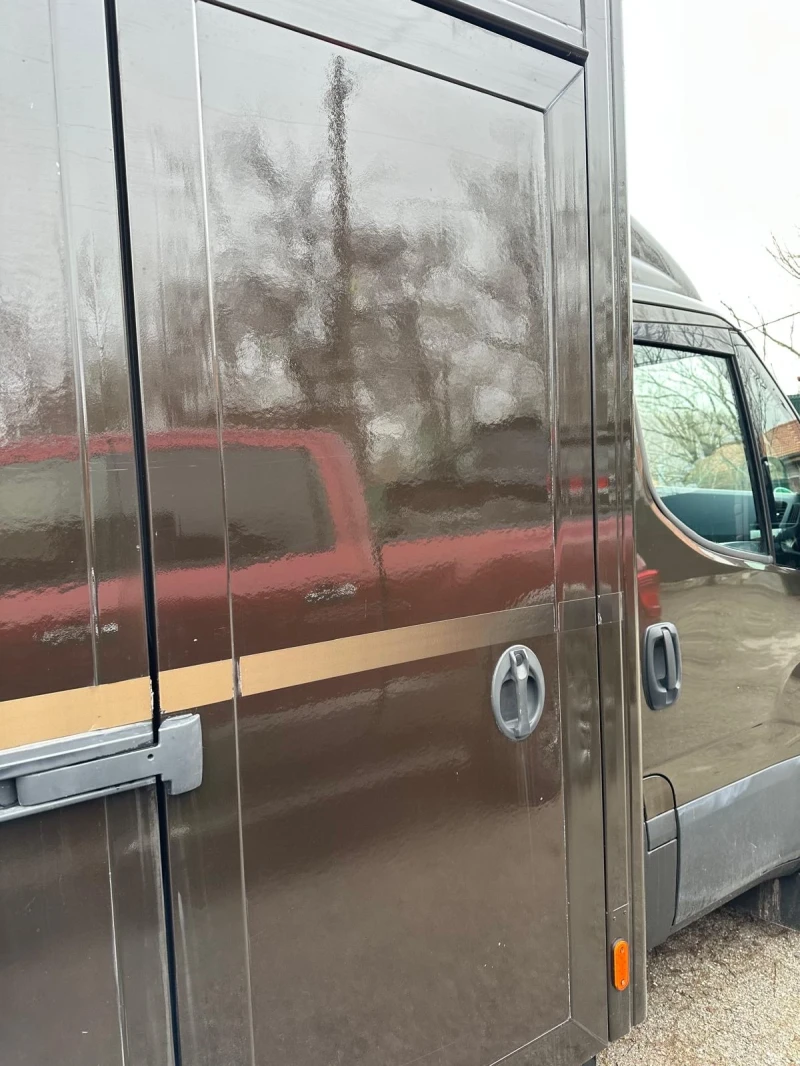 Iveco Daily 35C14 avtomat 50хил км Б категория HI MATIK, снимка 15 - Бусове и автобуси - 53331036