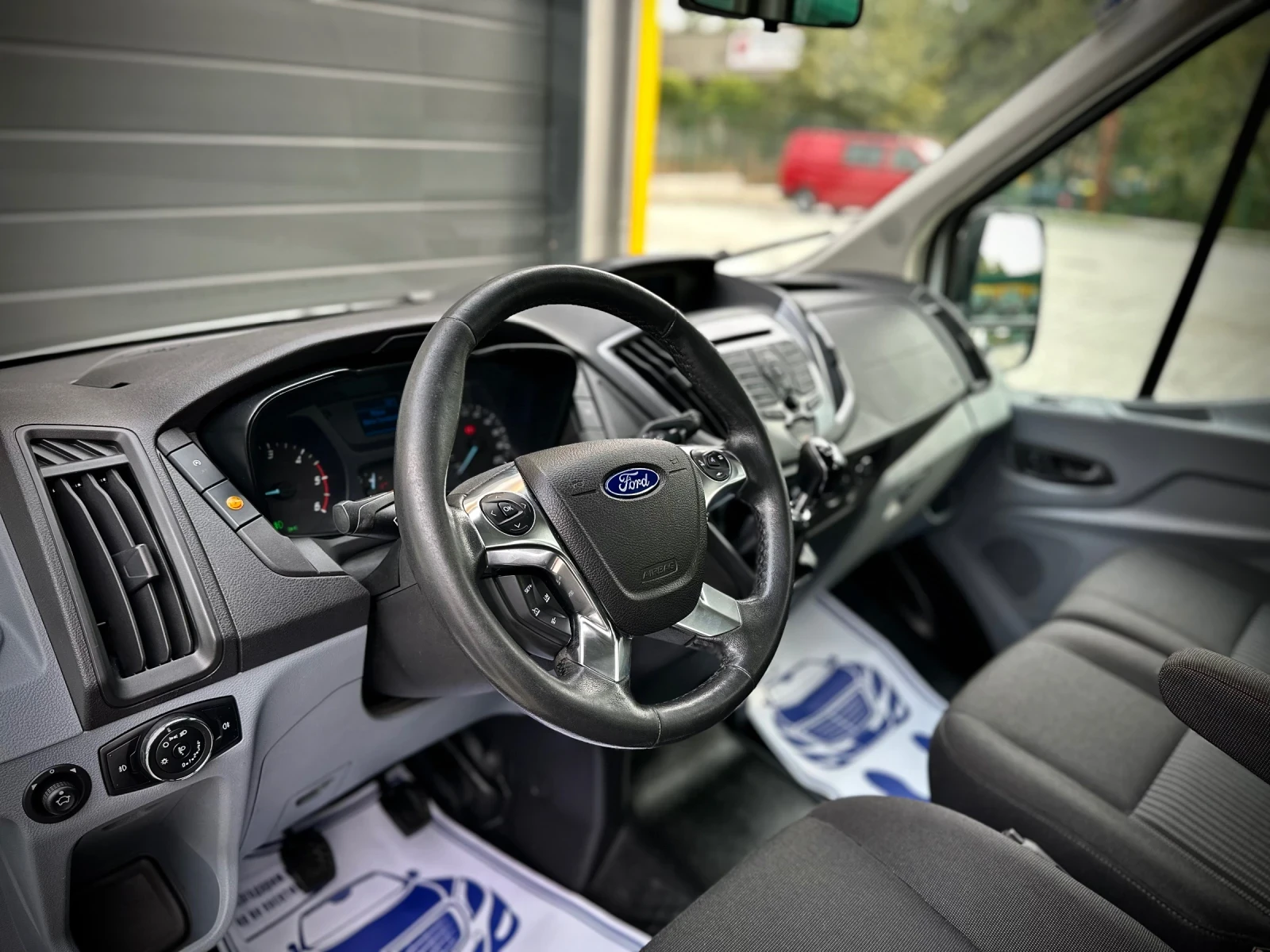 Ford Transit 2.2 L3 РАМПА - изображение 7