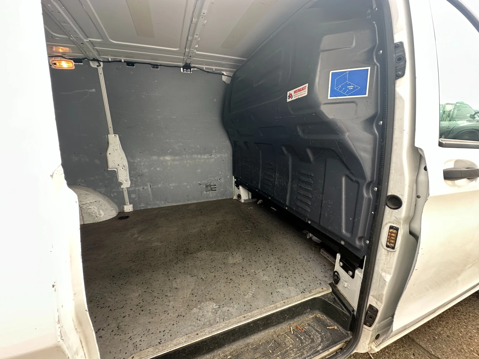 Mercedes-Benz Vito 114  4x4 | Mobile.bg   11