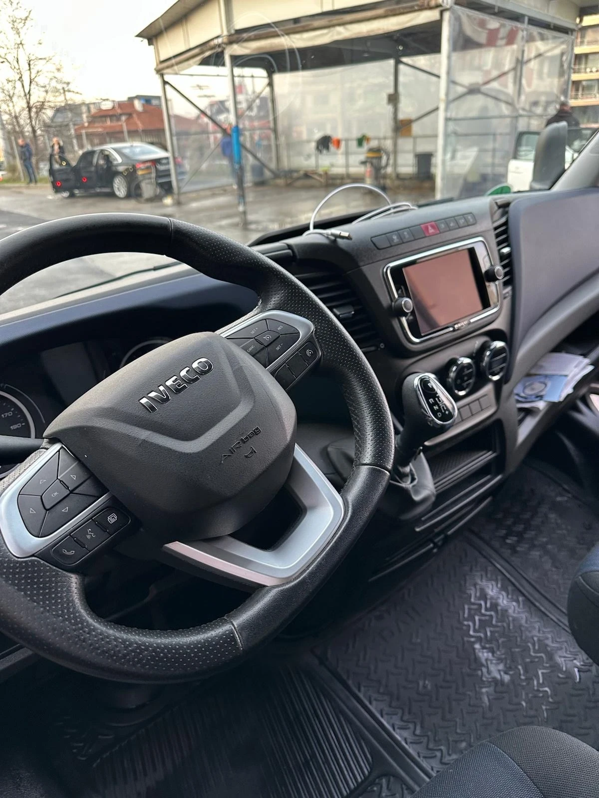 Iveco Daily 35C14 avtomat 50хил км Б категория HI MATIK - изображение 8