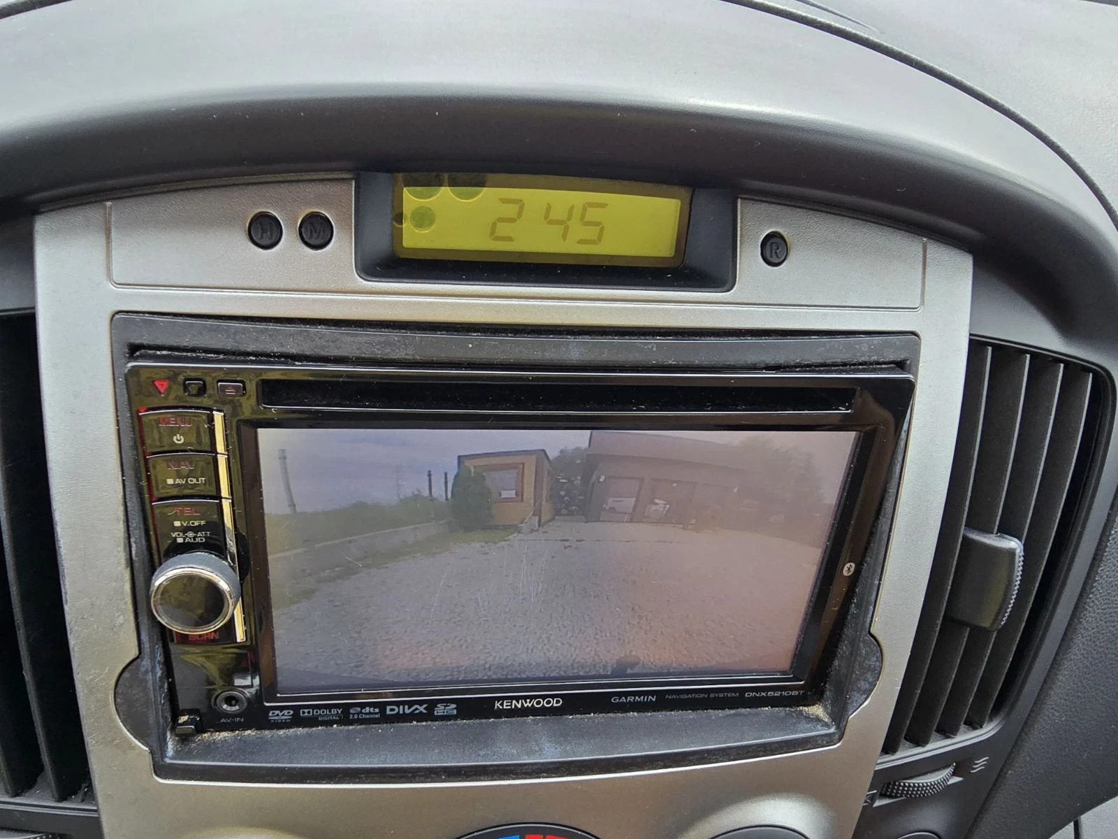 Hyundai H1 2.5CRDI АВТОМАТИК КОЖА STAREX , снимка 12 - Бусове и автобуси - 55135508