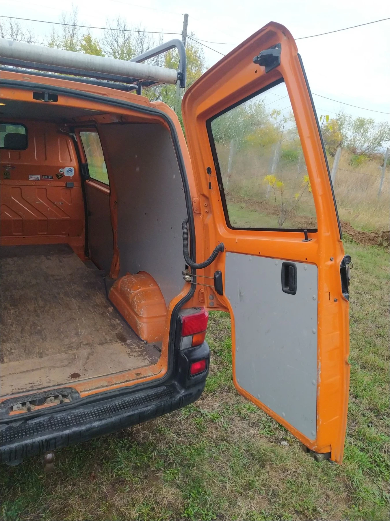 VW Transporter, снимка 4 - Бусове и автобуси - 56750364