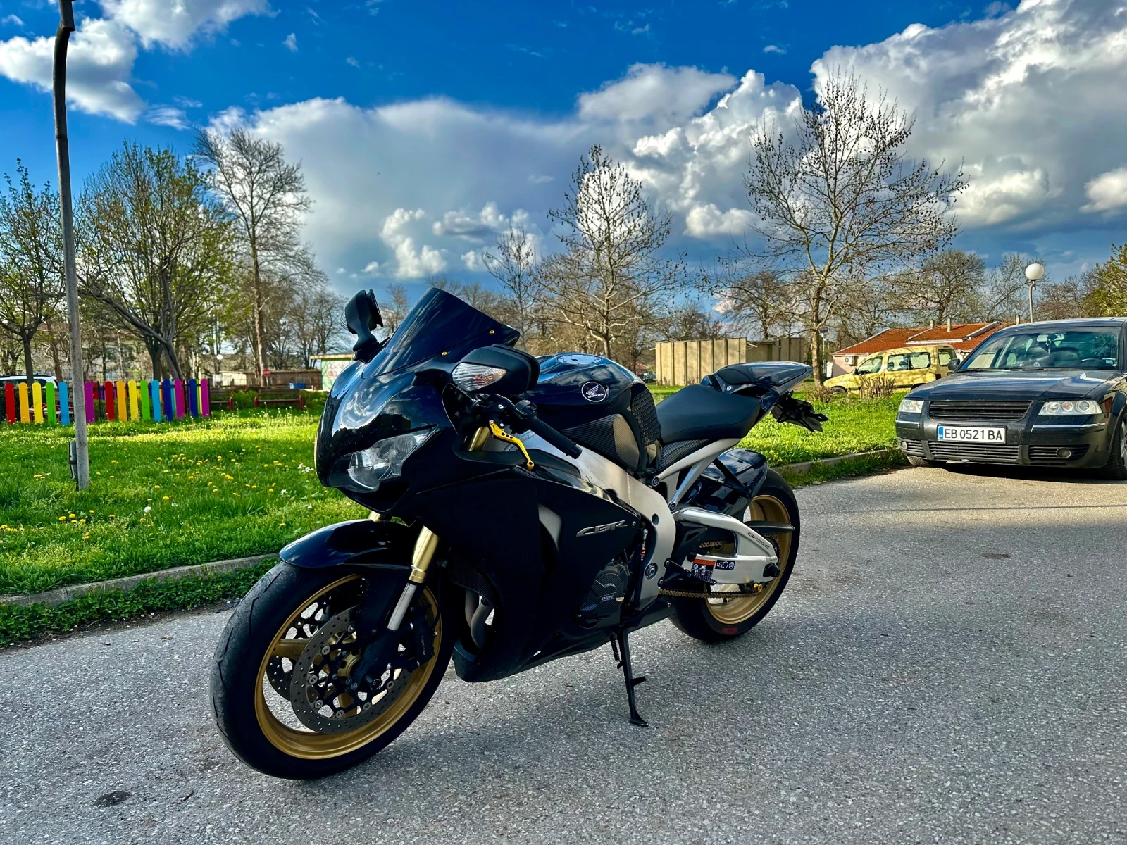 Honda Cbr 1000RR - изображение 2