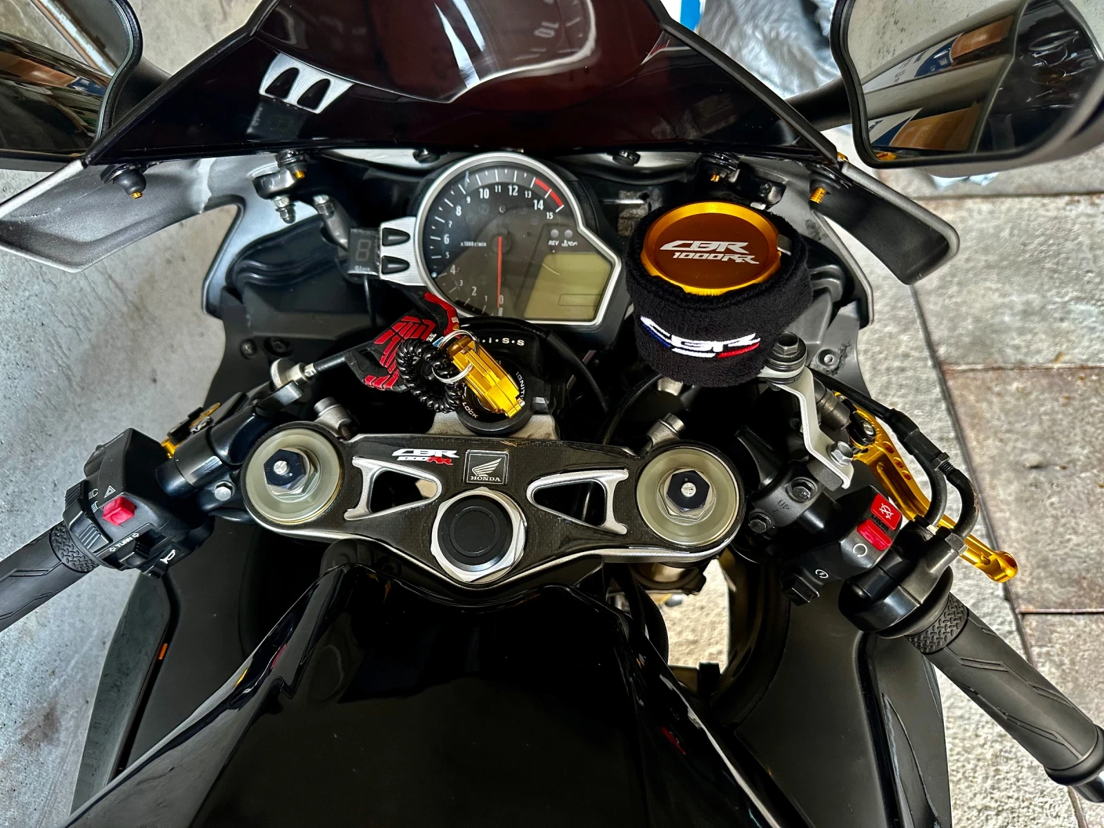 Honda Cbr 1000RR - изображение 7