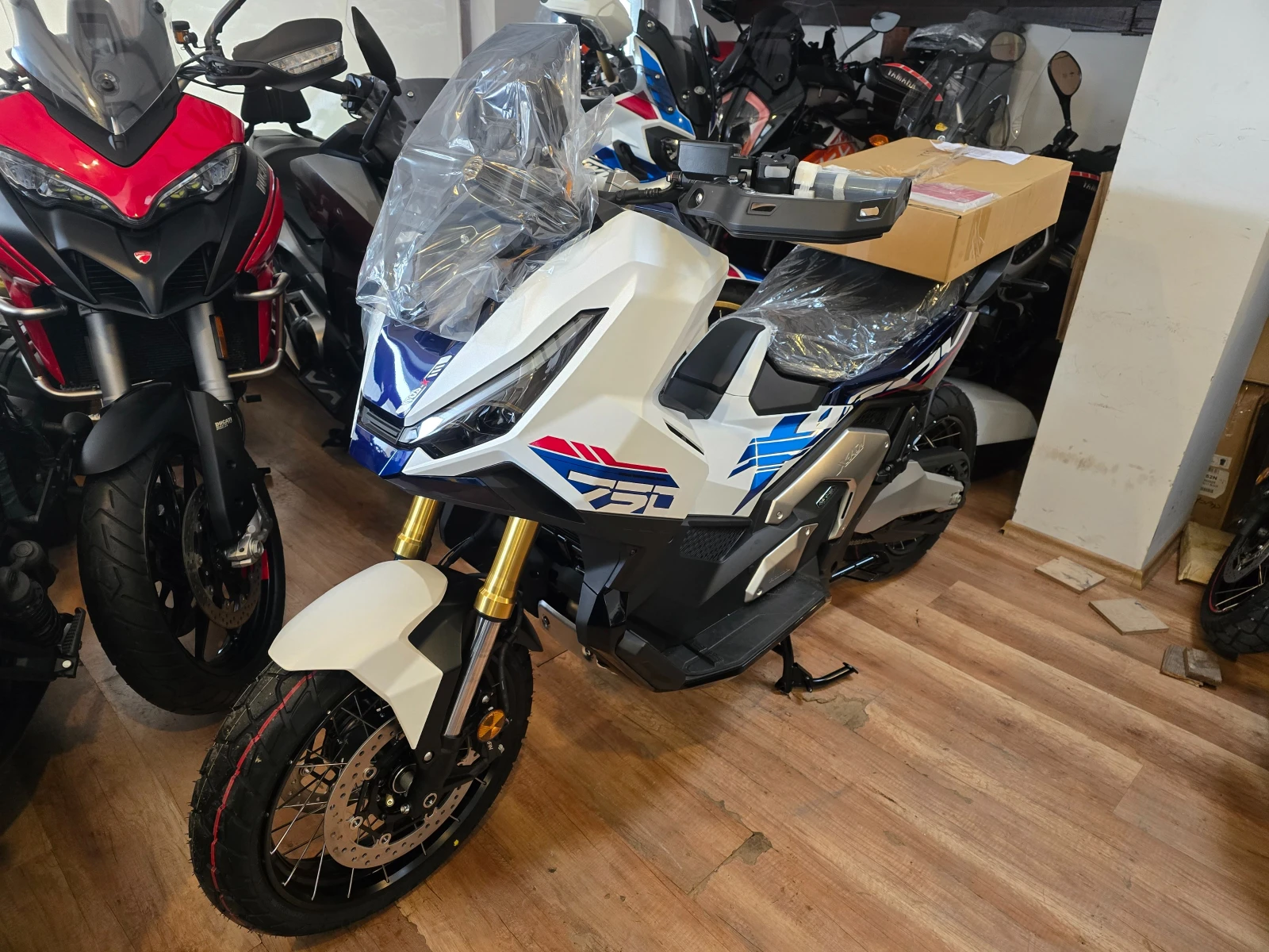 Honda X-ADV 750 Special Edition 2026 �������!!! | Mobile.bg � ����������� 1