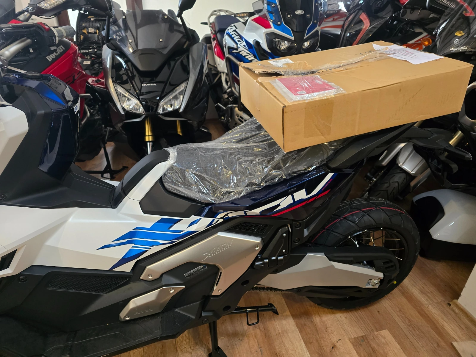 Honda X-ADV 750 Special Edition 2026 �������!!! | Mobile.bg � ����������� 3