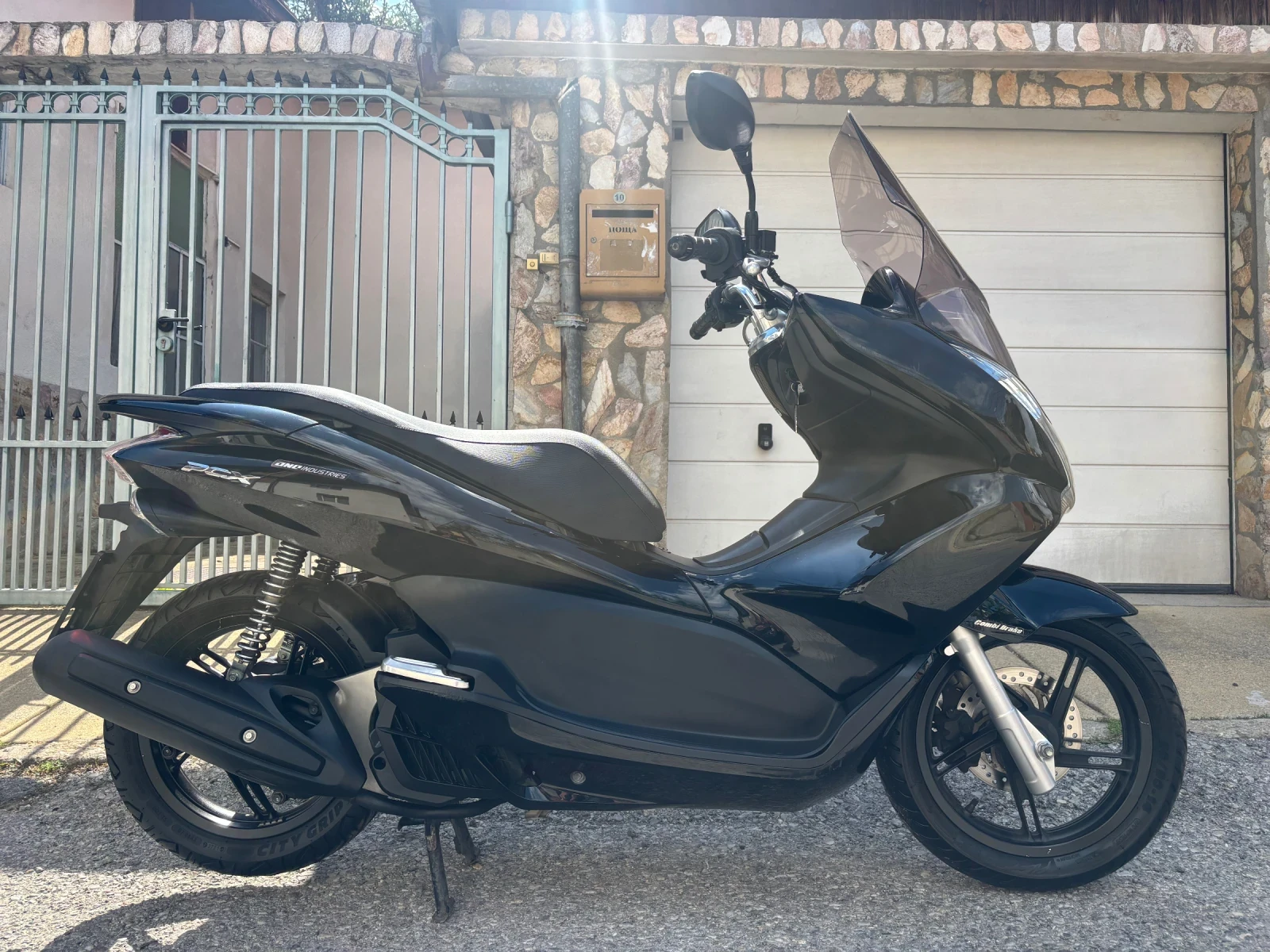 Honda Pcx 125i START STOP, снимка 4 - Мотоциклети и мототехника - 54819582
