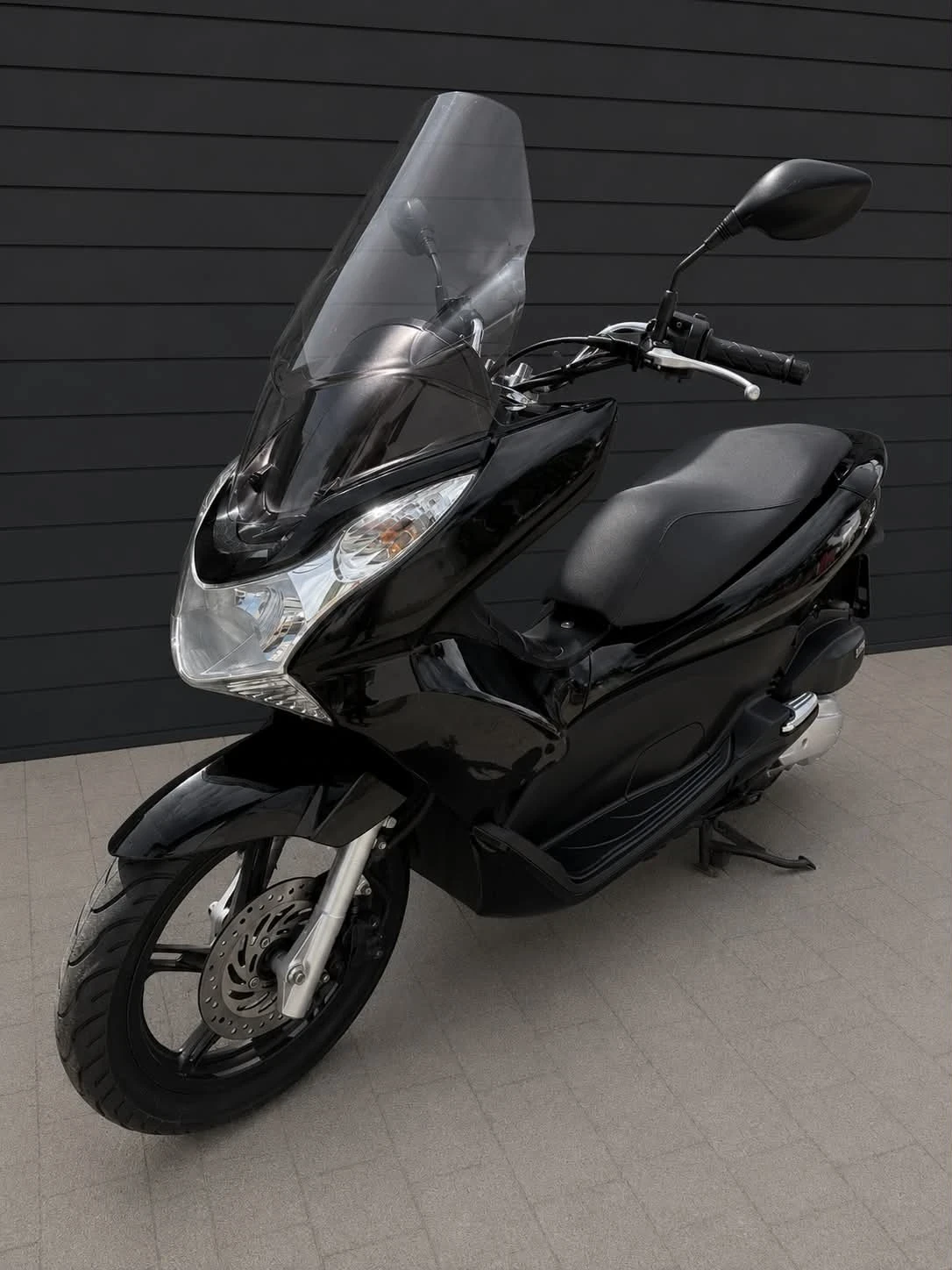 Honda Pcx 125i START STOP, снимка 4 - Мотоциклети и мототехника - 54819582