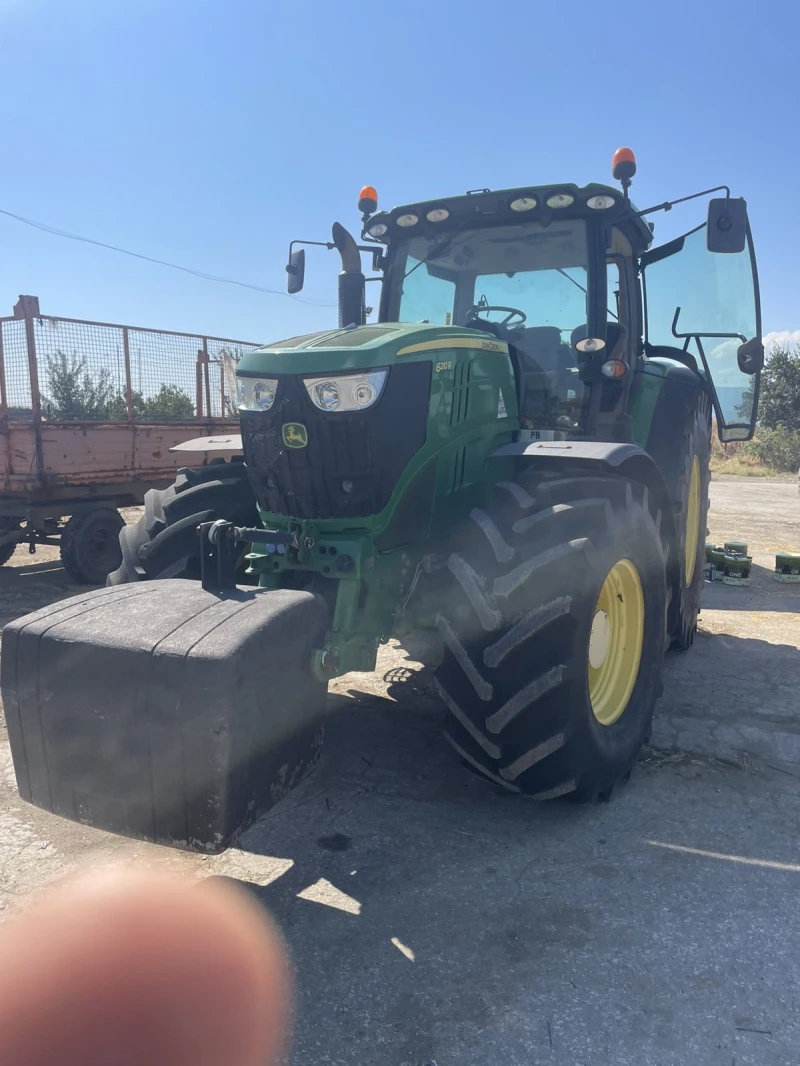 Трактор John Deere 6210R, снимка 2 - Селскостопанска техника - 52324176