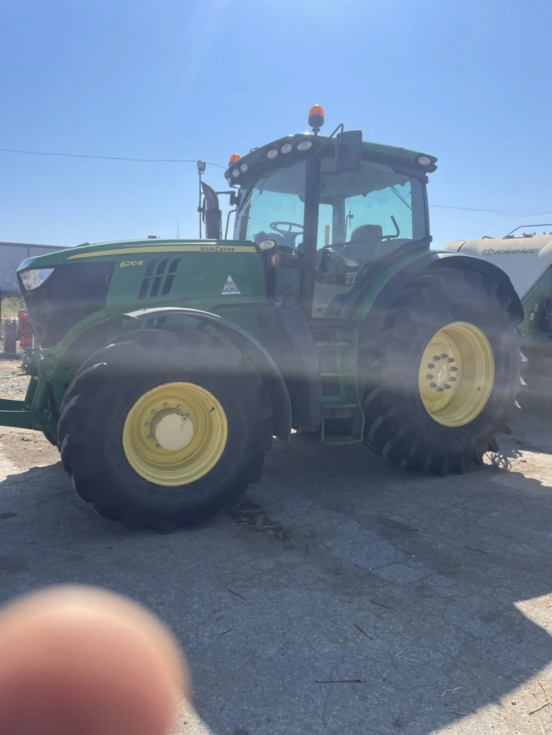 Трактор John Deere 6210R, снимка 3 - Селскостопанска техника - 52324176