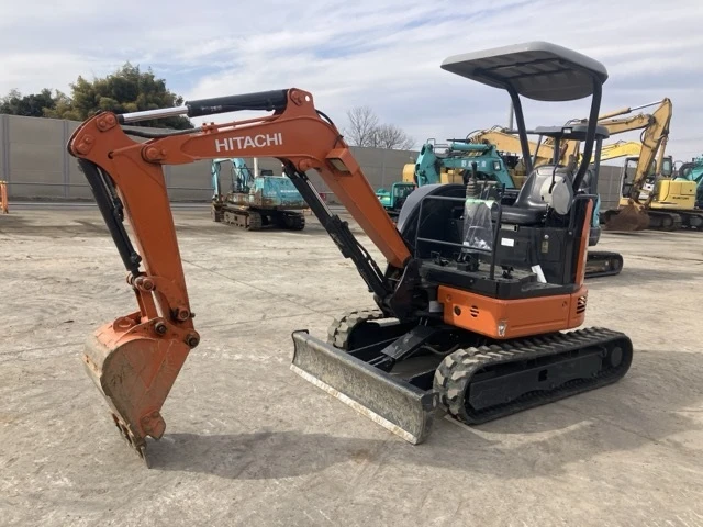 Багер Hitachi ZX20U-5A / КАТО НОВ / ОЧАКВАН ВНОС 