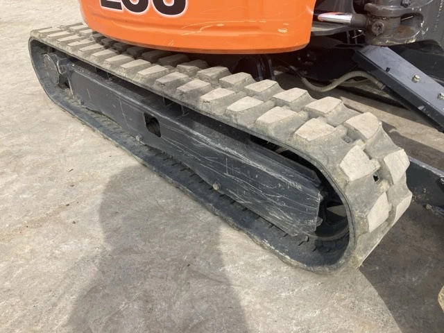 Багер Hitachi ZX20U-5A / КАТО НОВ / ОЧАКВАН ВНОС , снимка 10 - Индустриална техника - 54717400