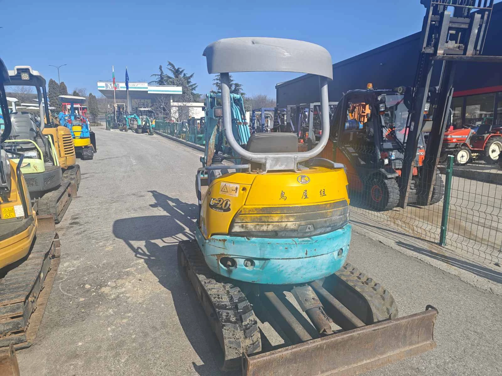 Багер Kubota 2015 2 тона, снимка 2 - Индустриална техника - 53837325