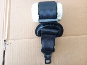 Колан заден десен Пежо 5008 (трети ред)