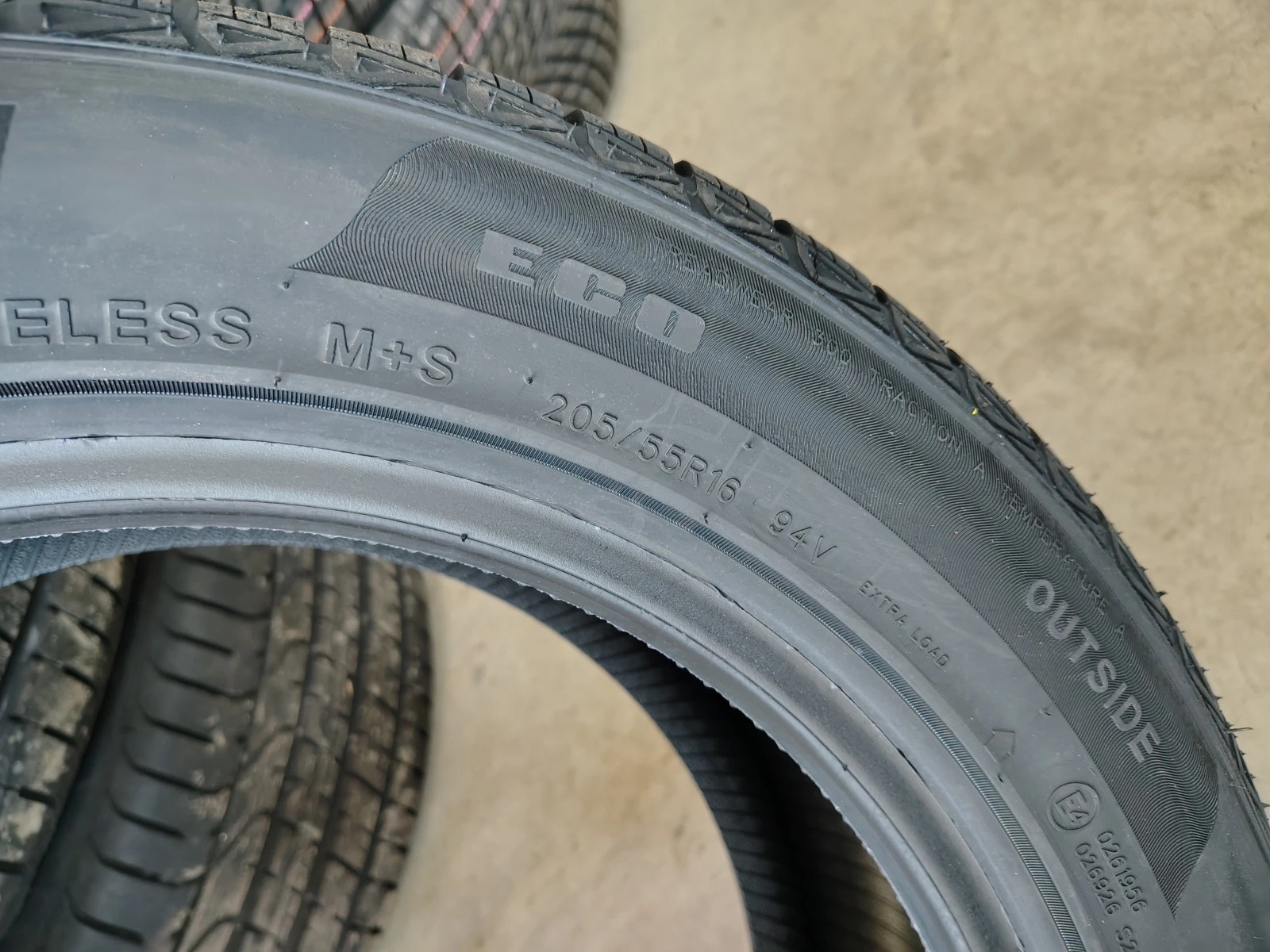 Гуми Летни 205/55R16, снимка 8 - Гуми и джанти - 55844145