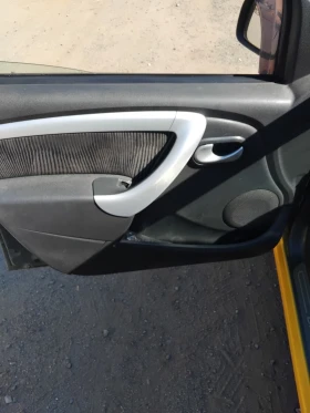 Dacia Sandero, снимка 11