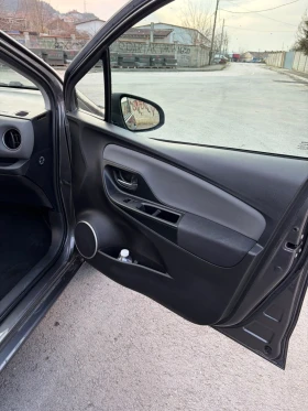 Toyota Yaris Hybrid 1, 5 - 7450 € - 44484285 8