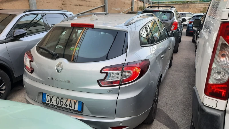 Renault Megane Face * Navi * LED * 137хил.км.* Италия , снимка 3 - Автомобили и джипове - 50513930