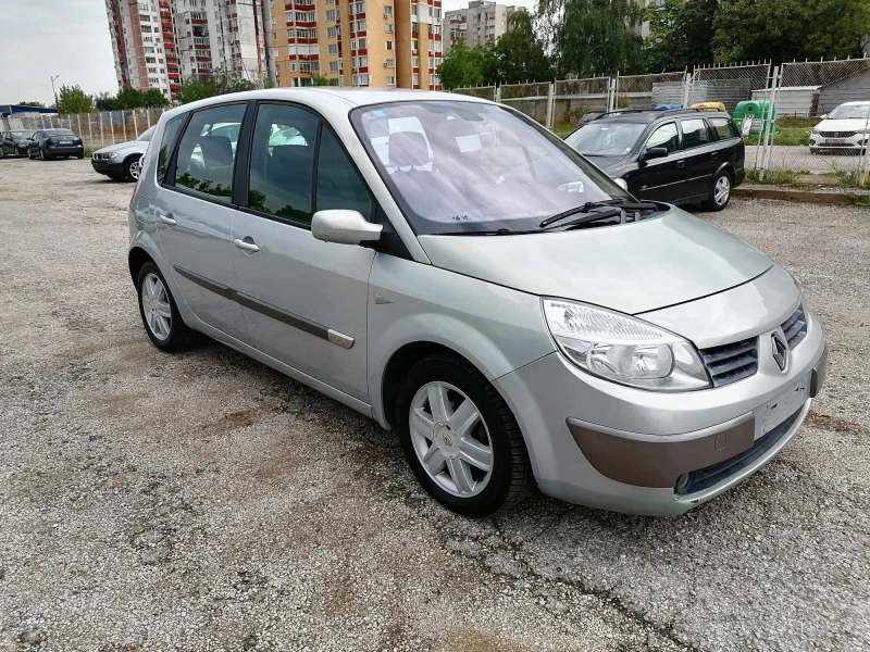 Renault Scenic, снимка 2 - Автомобили и джипове - 47070284