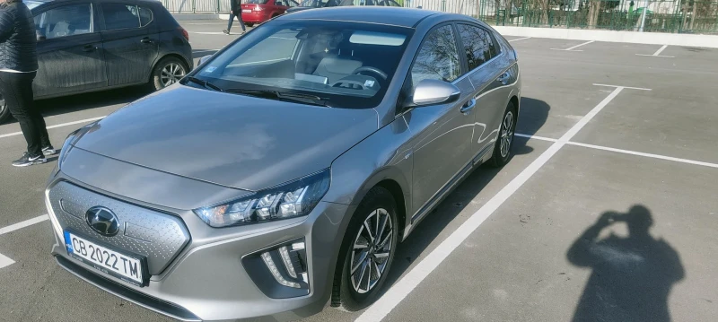 Hyundai Ioniq, снимка 1 - Автомобили и джипове - 47843949