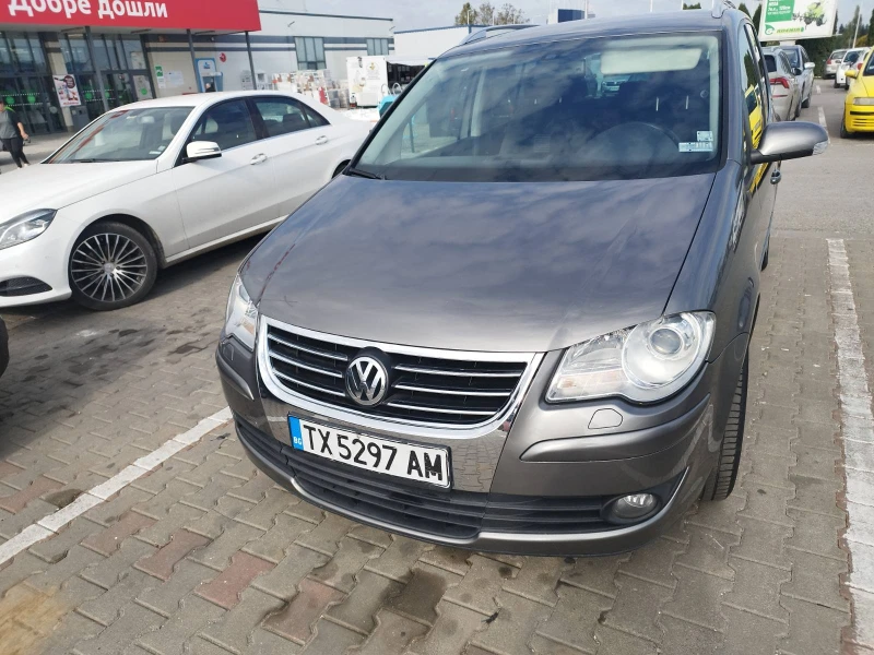 VW Touran ГАЗ-МЕТАН-БЕНЗИН, снимка 2 - Автомобили и джипове - 47462066