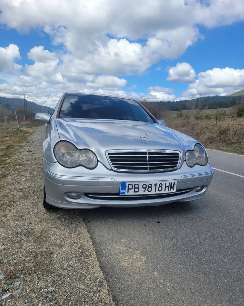 Mercedes-Benz C 270 2.7, снимка 3 - Автомобили и джипове - 47487262